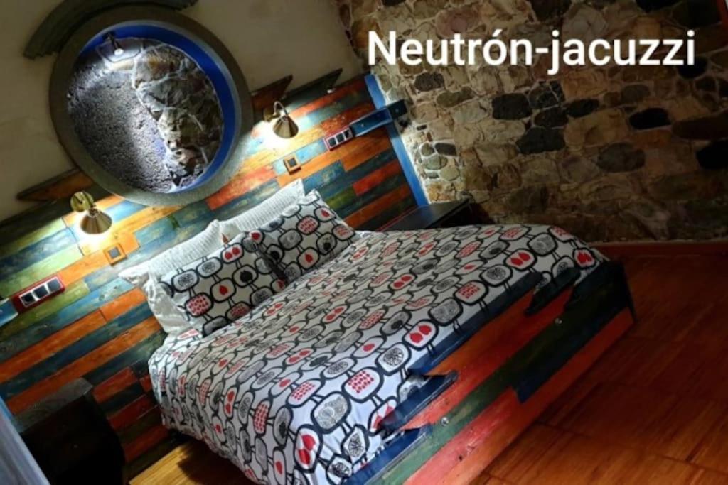 Apartmán Zentral Club Neutron-Jacuzzi Belmonte De Miranda Exteriér fotografie